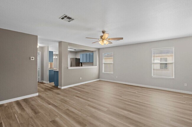Foto del edificio - 164 Pearl Lake Dr