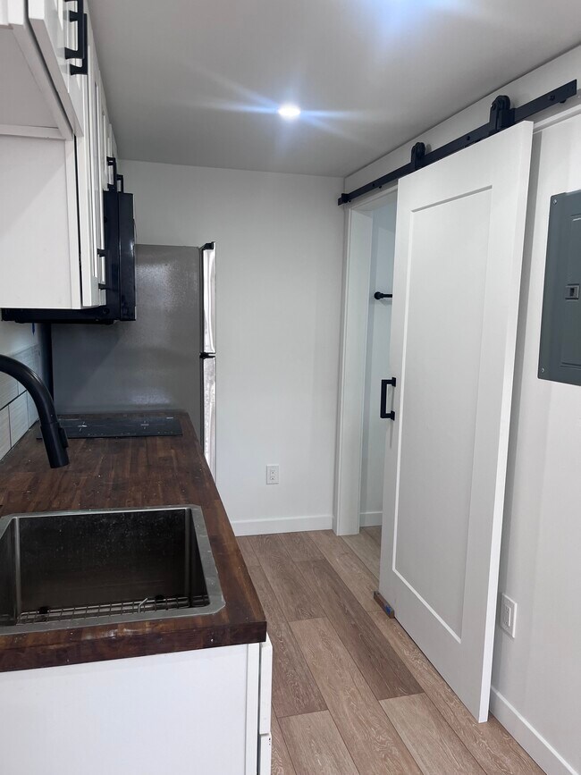 Foto del edificio - Wilos LLC