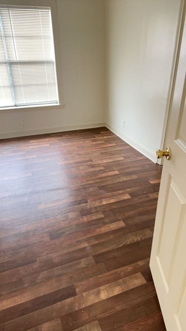 Foto del edificio - 329 Oglesby St