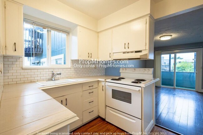 Foto del edificio - Spacious One Bedroom In Southwest Tigard!