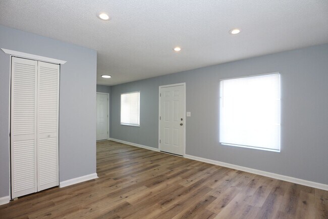 Foto del edificio - Newly Remodeled 3 Bedroom Home