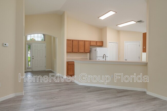 Building Photo - 4409 Stoney River Dr