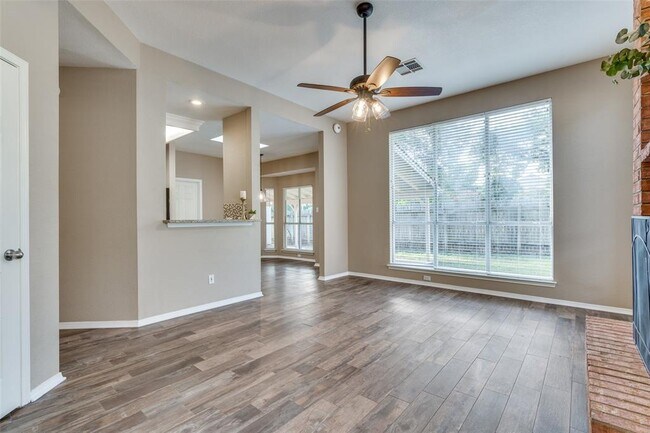 Foto del edificio - 17909 Holderness Ln