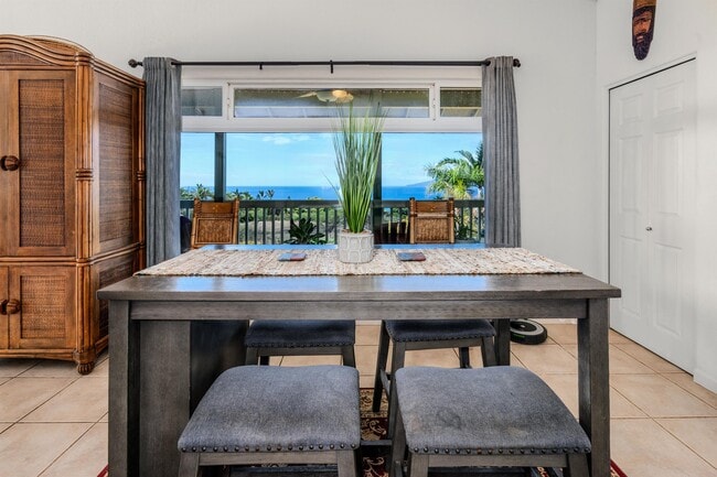 Building Photo - 111 Paia Pohaku St