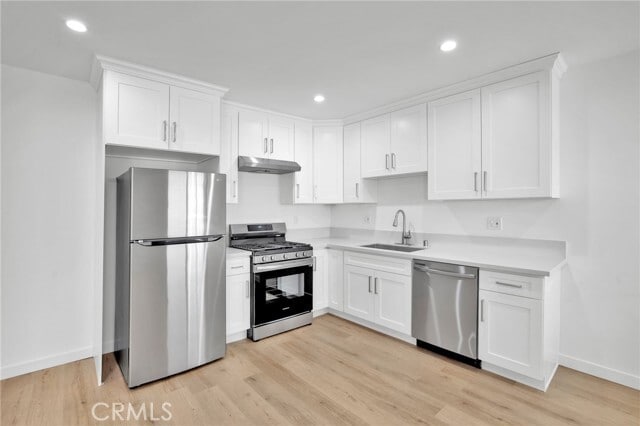 Building Photo - 13018 Valleyheart Dr