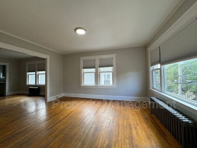 Building Photo - 105-107 Butler Ave