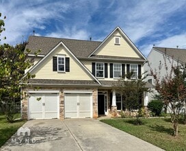 Building Photo - 3015 Sweetspire Rd