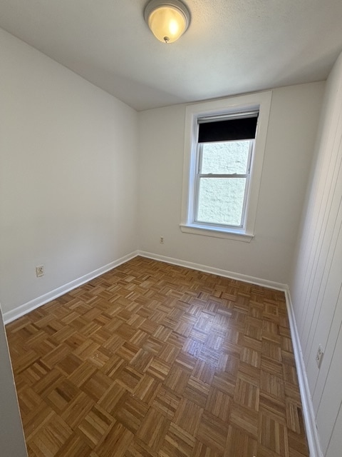 Building Photo - 145 Endicott St