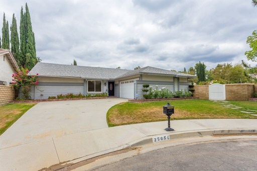 Primary Photo - 25656 Lochmoor Rd