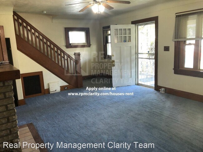 Building Photo - 3 br, 2 bath House - 1011 Woodland Ave