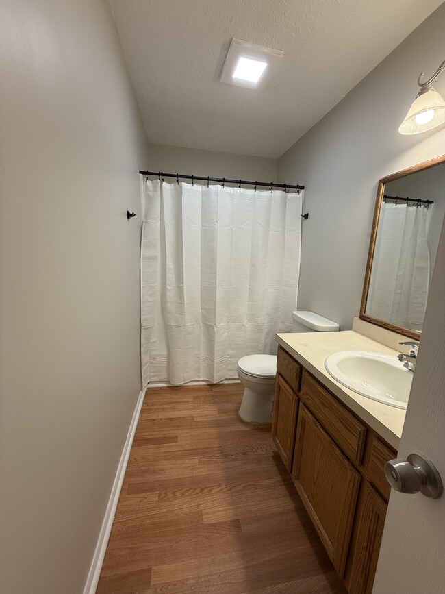 Building Photo - 297 High St