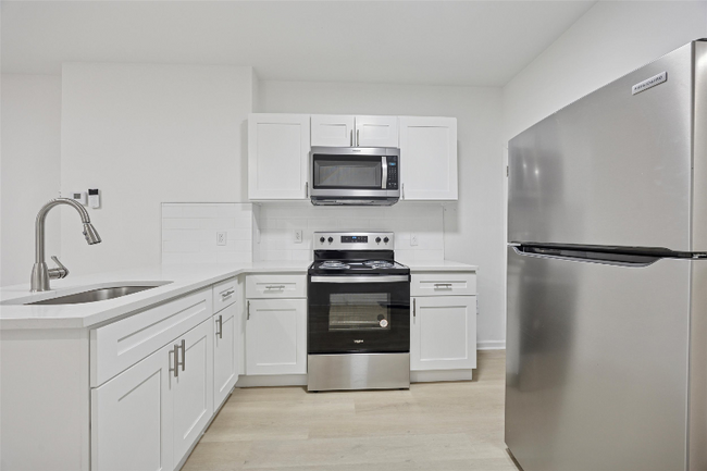 Foto del edificio - 1741 Edgley St