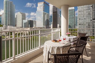 Building Photo - 701 Brickell Key Blvd