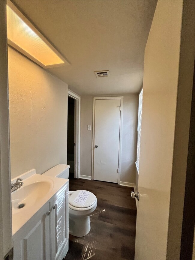 Building Photo - 7731 Melanie St