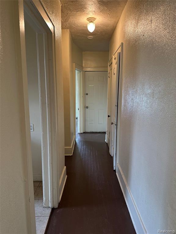 Foto del edificio - 9281 Broadstreet Ave