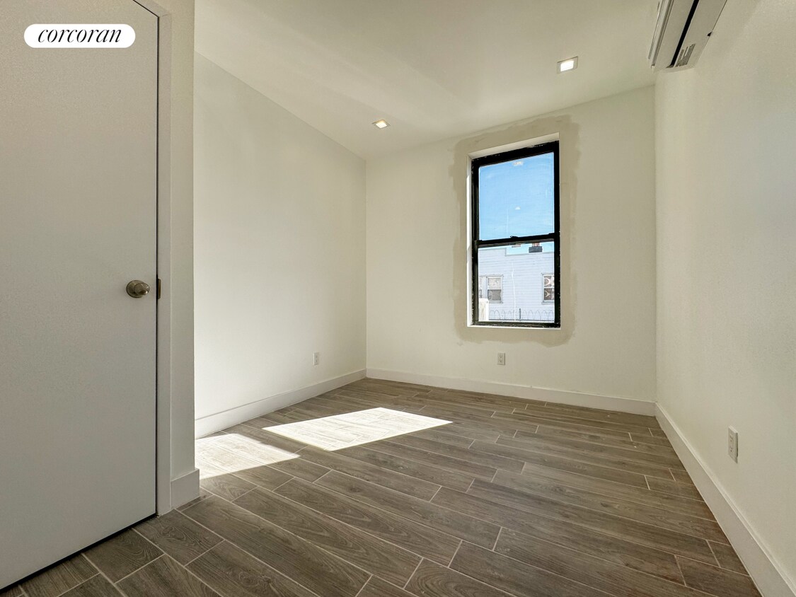 7616 Rockaway Blvd Unit 2R, Queens, NY 11421 Room for Rent in Queens