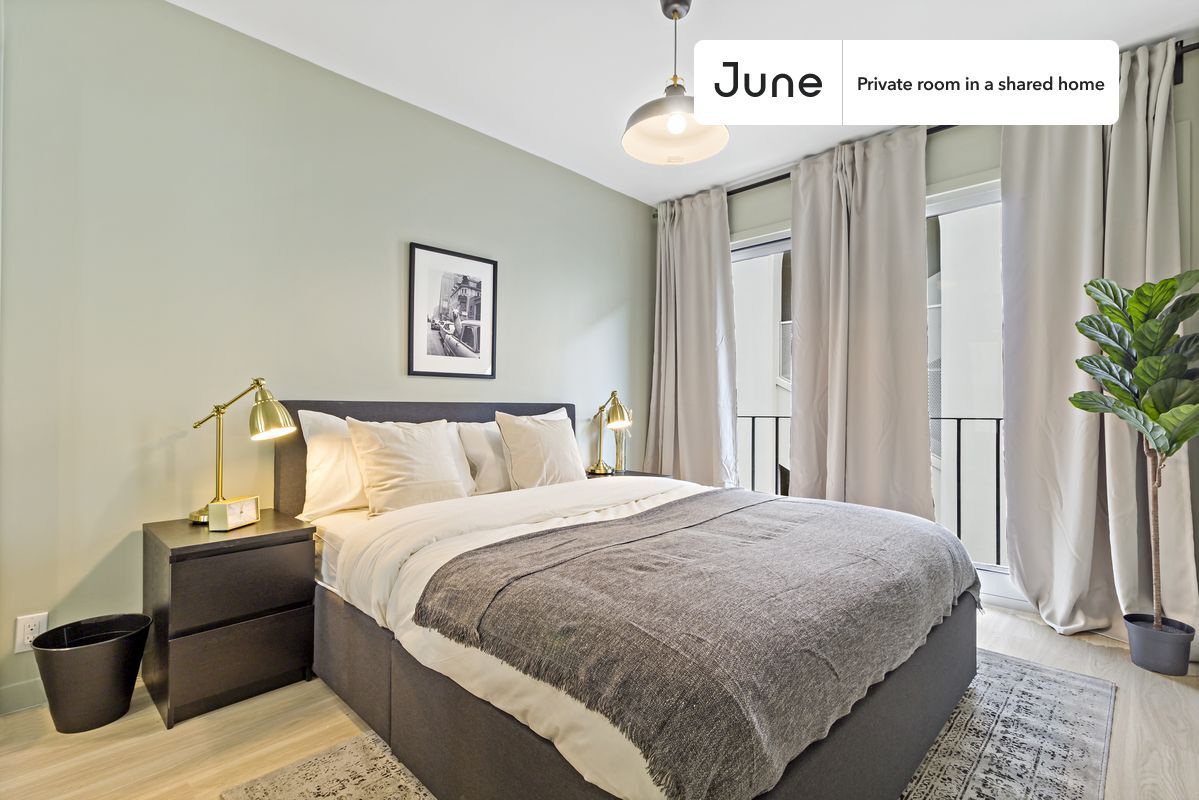 Private bedroom in 5 bed/3.5 bath Home - Private bedroom in 5 bed/3.5 bath Home