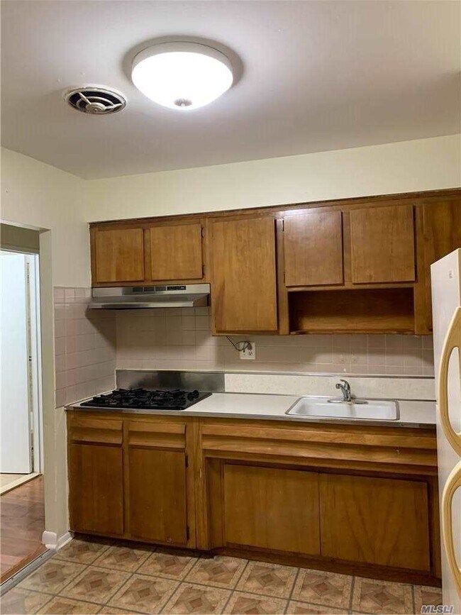 Foto del edificio - 10532 Flatlands 1st St