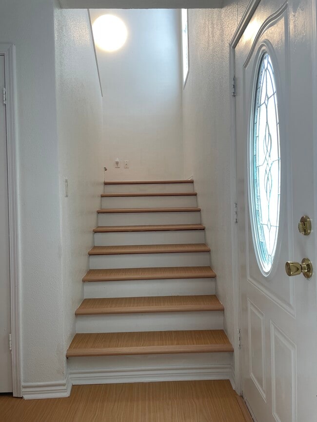 Foto del edificio - 4029 Heatherbrook Ct