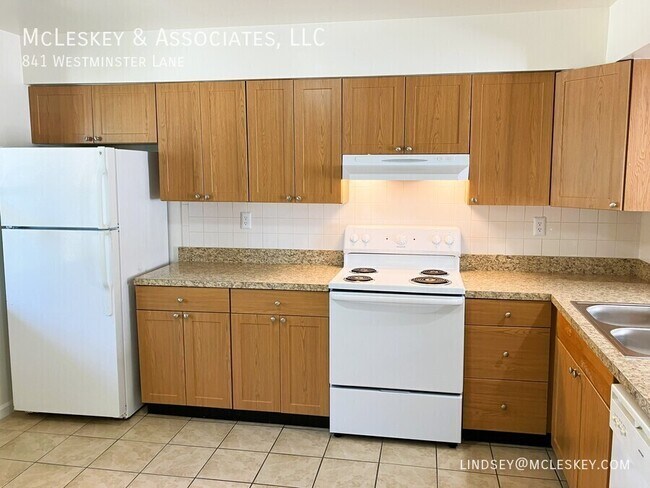 Foto del edificio - 841 Westminster Ln