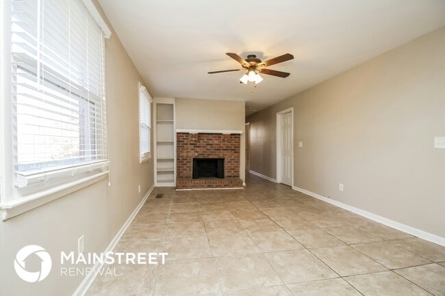 Building Photo - 156 John D St