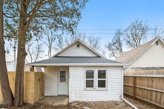 Building Photo - 1542 10th St