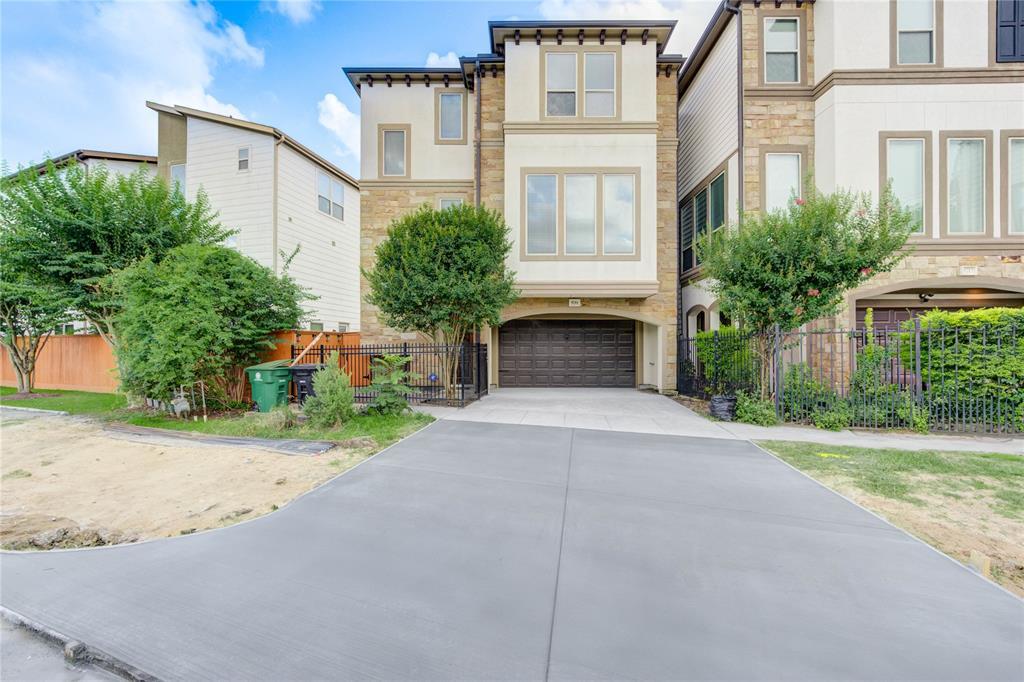Foto principal - 5711 Allen St
