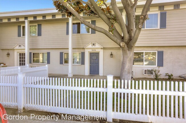 Building Photo - 1616 Hollenbeck Ave
