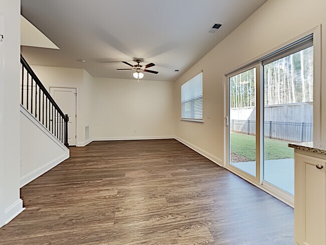 Foto del edificio - 155 Blackstone Drive