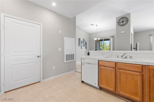 Building Photo - 1012 Domnus Ln