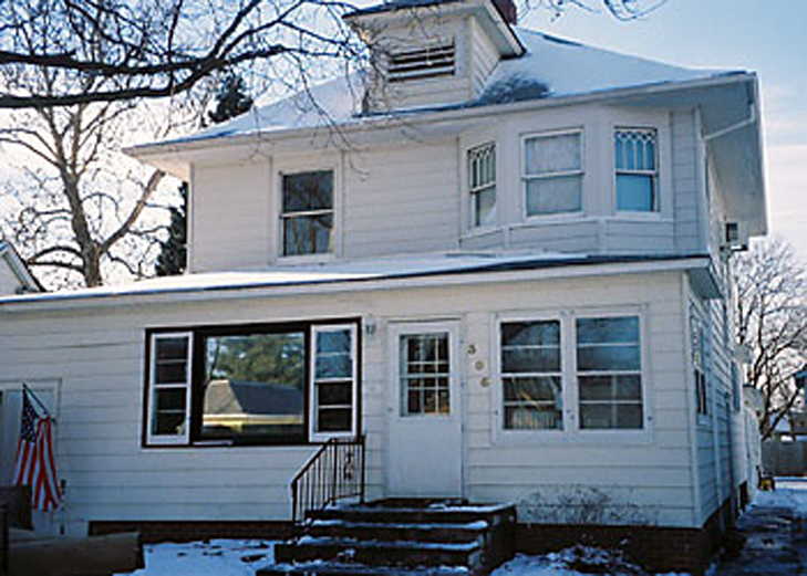 306 Main Street - 306 S Main St