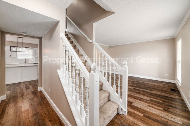 Foto del edificio - 2940 Wynridge Dr