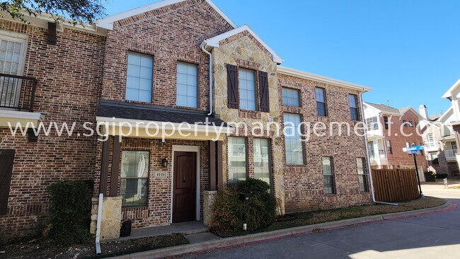 Foto del edificio - 1221 Lake Pointe Way