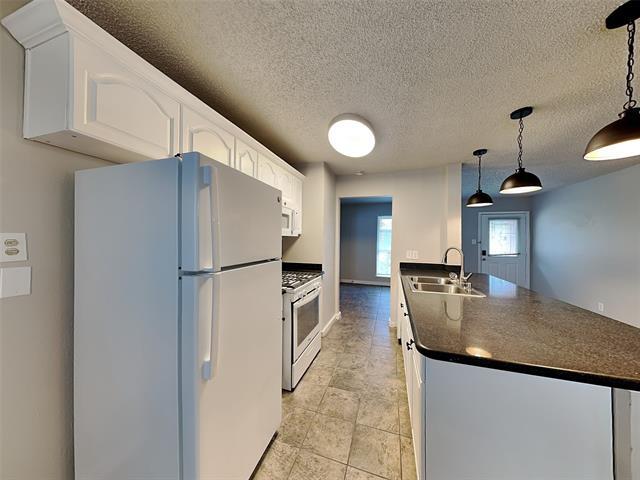 Foto del edificio - 1101 Johns Dr