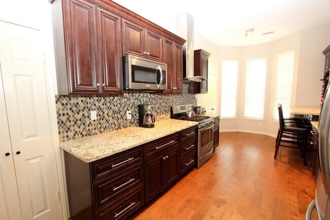 Building Photo - 12111 Sturdivant St