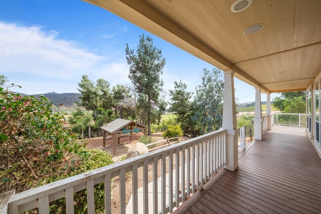 Foto del edificio - Escondido -Beautiful San Pasqual area ,Spa...