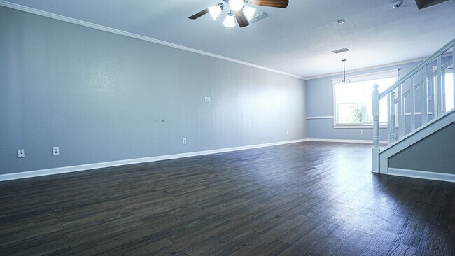 Building Photo - 1575 Wildflower Dr