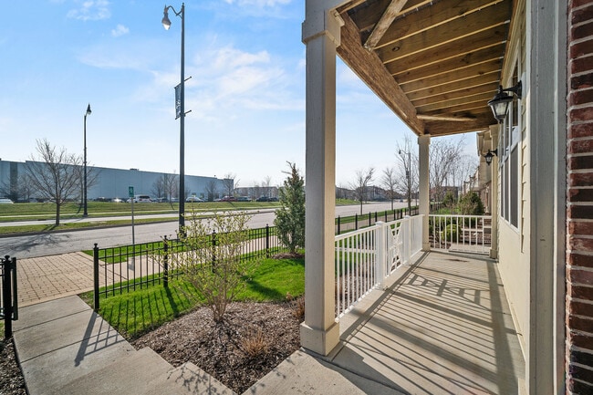 Building Photo - 984 Station Blvd