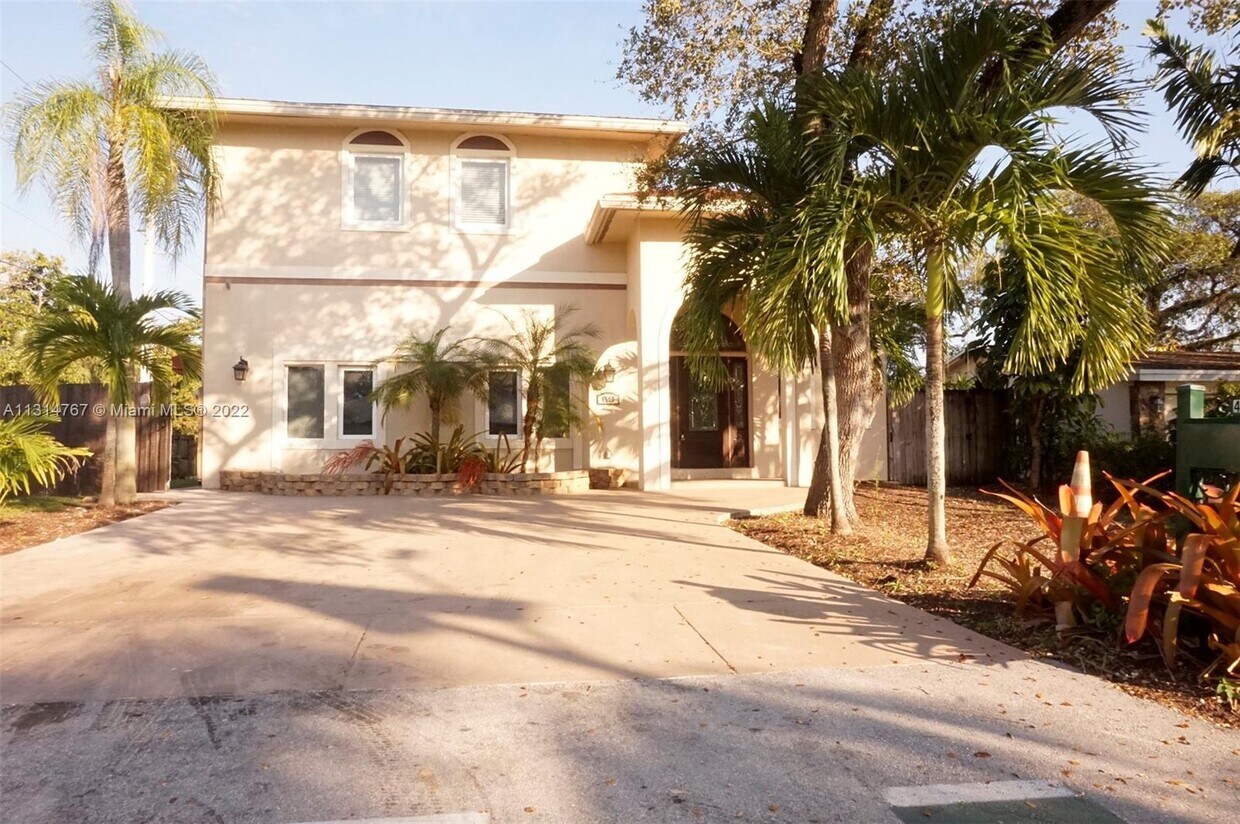 4500 SW 25th Ter, Fort Lauderdale, FL 33312 House Rental in Fort