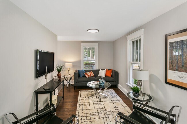 Foto del edificio - 1525 Burr Oak Rd