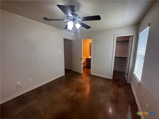 Foto del edificio - 1803 Indian Trail