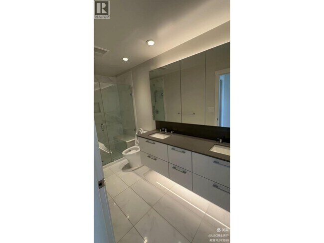 Photo du bâtiment - 3487 Binning Rd