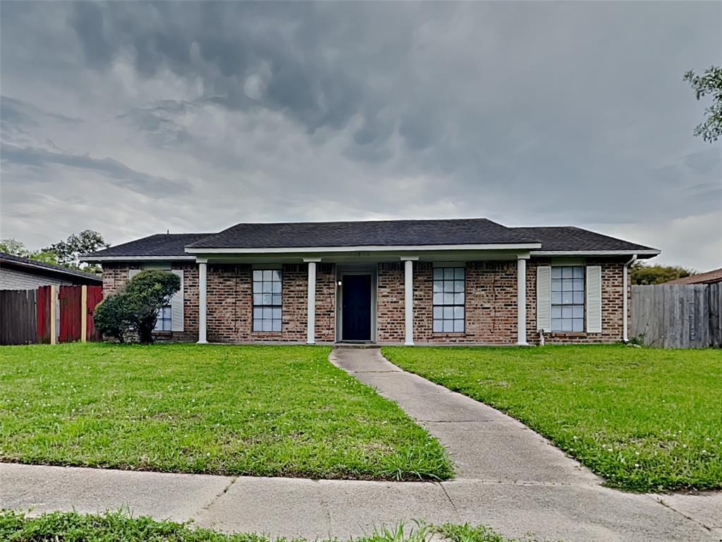 Primary Photo - 14030 Merry Meadow Dr