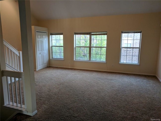 Foto del edificio - 43 Georgetown Ct