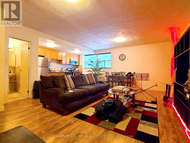 Building Photo - 1751 Victoria Park Ave