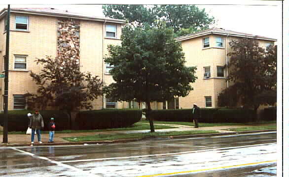 Primary Photo - 9001-9007 S Cottage Grove