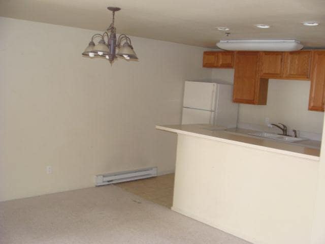 Foto del edificio - 4295 Columbine Dr