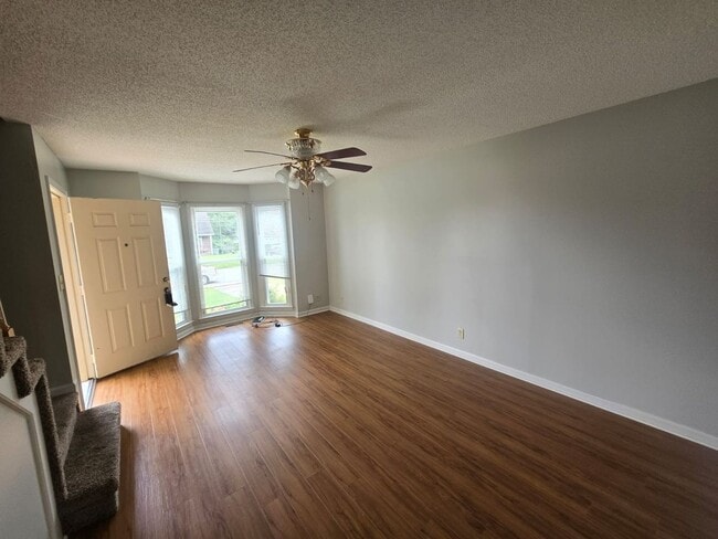 Building Photo - 1225 Cobblestone Ln