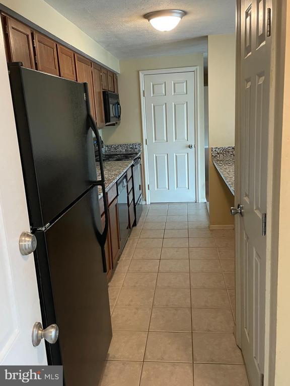 Foto del edificio - 46 Cranberry Ct