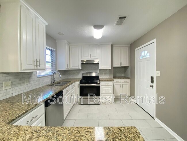 Foto del edificio - 7502 Lancaster Rd